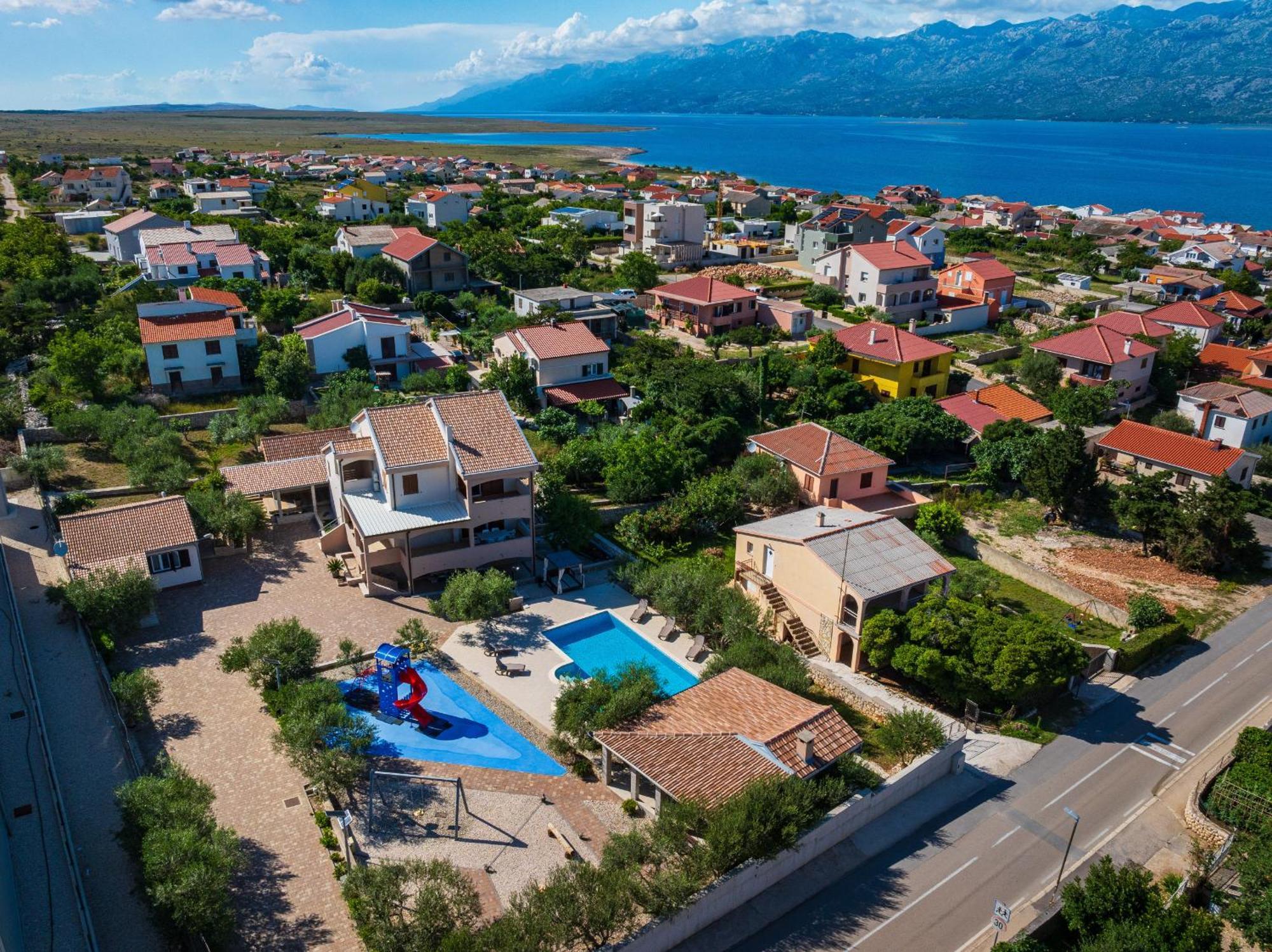 Villa Zlatni Dvori Zadarvillas Ражанац Экстерьер фото