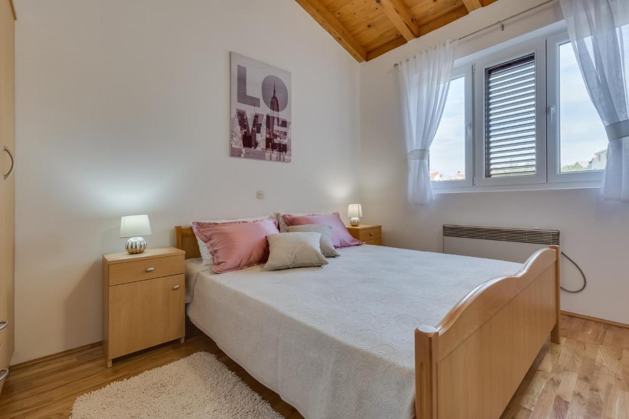 Villa Zlatni Dvori Zadarvillas Ражанац Экстерьер фото